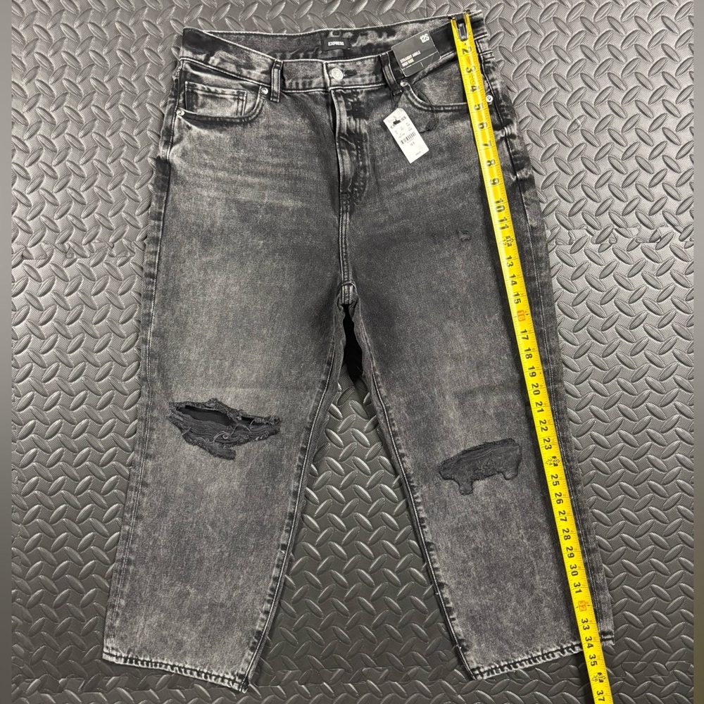 Express NWT Straight Ankle High Rise Jeans 12S Black Wash Distressed - Picture 9 of 16